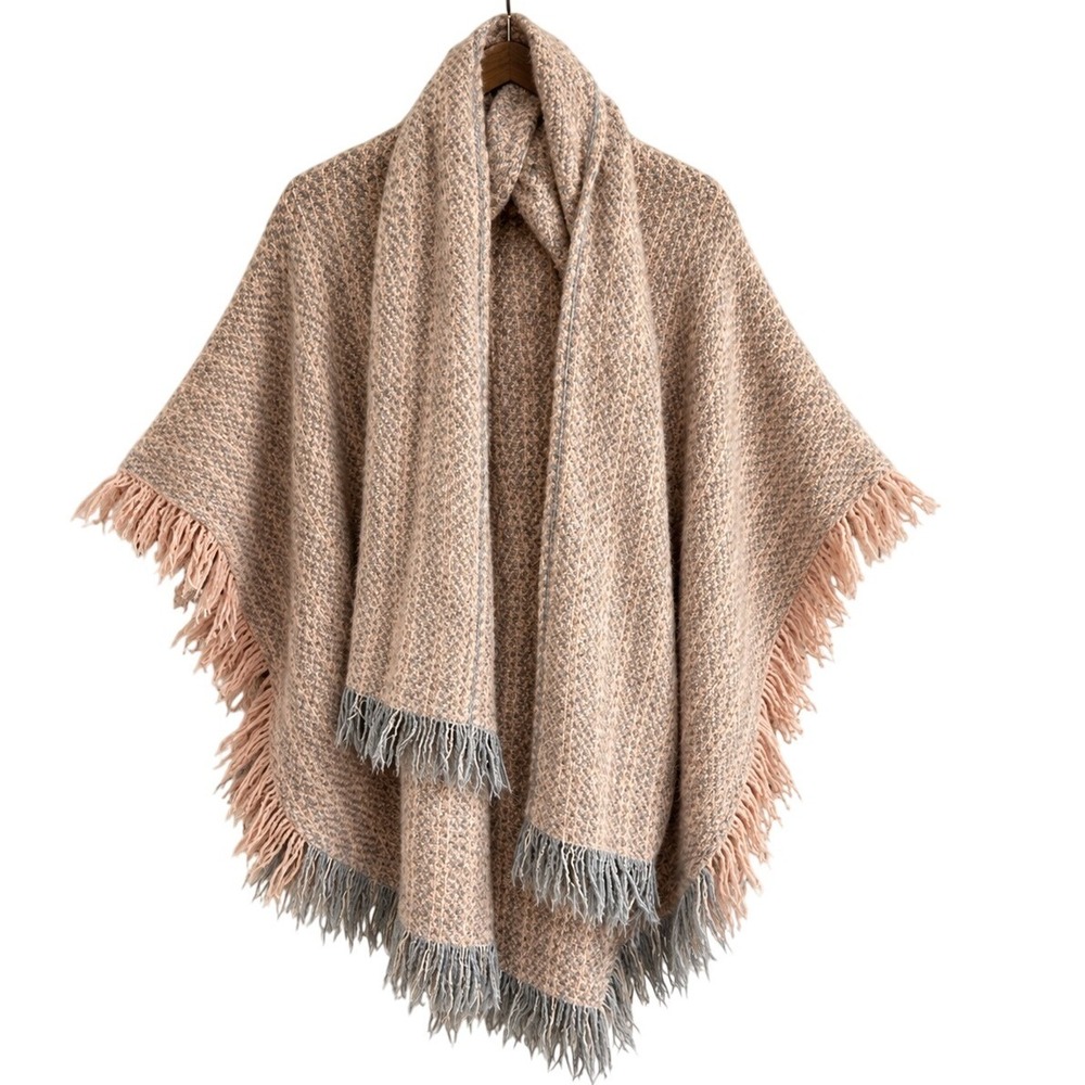 Vintage Irish Wool Ruana Cape Poncho Helena Ruuth Tapestries Ireland Fringe